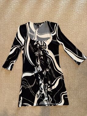 Black And White House Black Market Ruffle Dress for Sale up to 90% Off: Poshmark Black And White House Black Market Ruffle Dress for Sale up to 90% Off: Poshmark